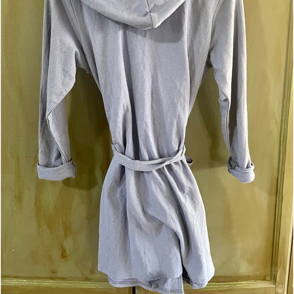 Make & Model Nordstrom Purple cotton Confetti dot robe with belt - Picture 7 of 12